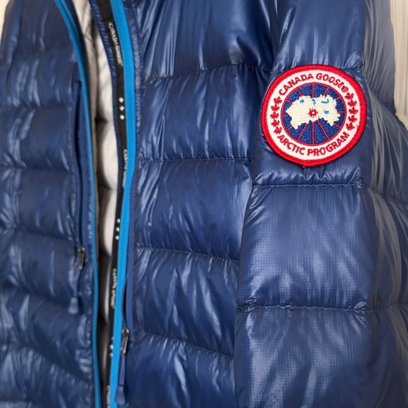 Canada Goose Hybrid LiteNavy and Sky Blue Puffer Jacket - Picture 2 of 7